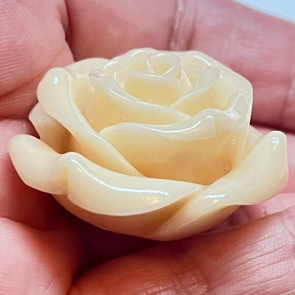 As Low As $2 Medium Cream Coraline Resin Grandiflora Rose Bead 34mm x 22mm 1pc - Picture 2 of 6